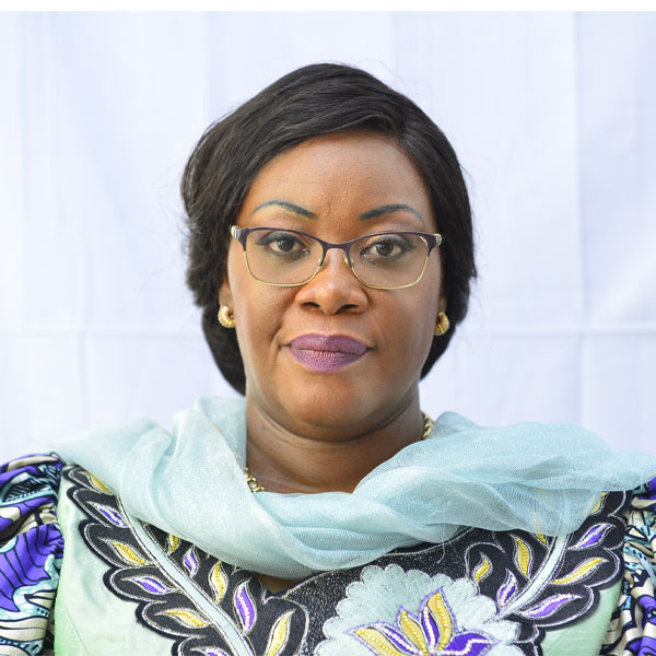 NGUDIANZA BAYOKISA KISULA Néfertiti